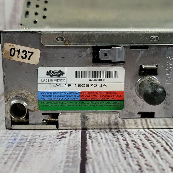 99 -04 Ford Expedition Mercury AM FM Cassette with CD Controls YL1F-18C870-JA - Picture 6 of 7
